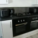 Entire Home For Large Groups, Families, Contractors