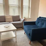 Verulam Palms - Private Garden & Parking