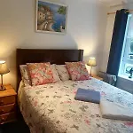 Feng Shui Flat For 4
