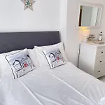 4 Hazelbury House - A Tranquil Hidden Gem