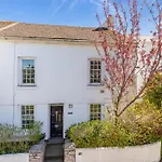 Hortus House - Regency Style Apartment With Attached Parking