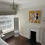 Billie'S Seaside Retreat