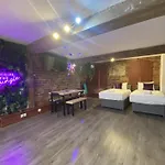 Rainford Gardens By Ustay Aparthotels