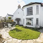 Manor House