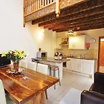 Plum Cottage
