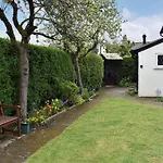 Apple Tree Cottage