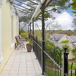 Carnethic House - One Acre View