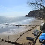 Beachside Bluff