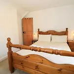 Rona Cottage