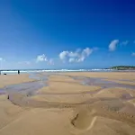 Fistral Escape