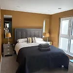 Luxury South Pier Apartment