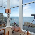 Bullens Rock