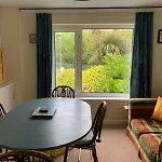 Flat 6