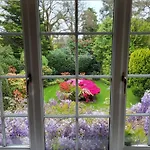 Little Robin Gate - Free Parking - Central - 10 Min Walk To Train Station