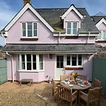 Seagull Cottage