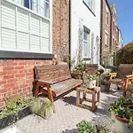 Regatta House