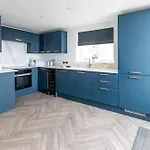 New! Stunning 2 Bed Beach Front Penthouse Apartment - Topaz, Compass Point