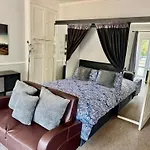 The Victorian Lodge