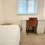 Single Room In House