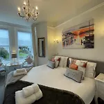 Trefoil Guest House