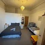Ensuite Double Room, By Swansea University, Sketty, R2