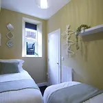 Knightstone Apartment