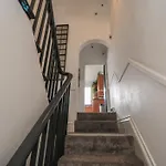 Top-Notch Flat