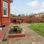 Clifton Drive Apartment