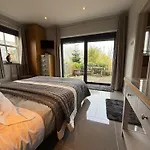 Downton Lodge Country Bed And Breakfast And; Self Catering