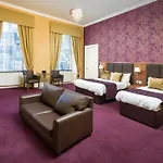 Albany Hotel