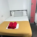 Backpackers Blackpool Hotel & Suites