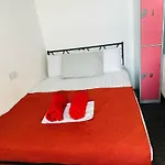 Backpackers Blackpool Hotel & Suites