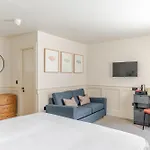 Grove House Hotel