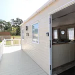 Oakley Retreat
