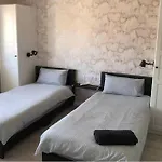 Luxury House In Camber Sand Beach Is 2Min Walk !!
