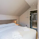 Golden Coast Leisure Park - Ocean Breeze Villa Pets I