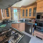 6 Berth Caravan For Hire With Sea Views At Haven Seashore Ref 22087A