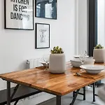 Brighton Boutique Townhouse Near Marina By Staystaystay