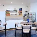 The Sandringham Hotel
