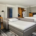 Edinburgh Marriott Hotel Holyrood