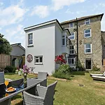 3 Bed In Ventnor 89972