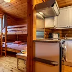 2 Bed In Clovelly 00370