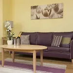 Horizon Hotel Apartments - Close To Beach, Train Station & Southend Airport