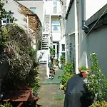 No. 9 Guest House