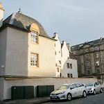 The Pavilion At Lamb'S House