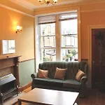 City Centre Apartment Lochrin