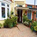Longleigh Guesthouse