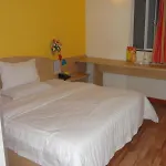 7 Days Inn Sanhe Yanjiao Walmart
