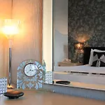 The Paragon - Guest Accommodation