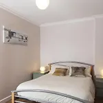 Linton Court Apartment